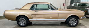 fahrzeuge_klein_ford_mustang_1968 1968er Ford Mustang Coupe Sunlit Gold | Buddy's Garage Bad Oeynhausen