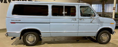 Ford Econoline E-250 Club Wagon 1977 | Buddy's Garage Bad Oeynhausen