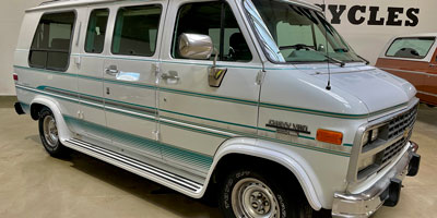 fahrzeuge_klein_beschreibung_02-Chevrolet-G20-Gladiator-Van-05-22 Chevrolet G20 Gladiator Van | Buddy's Garage Bad Oeynhausen